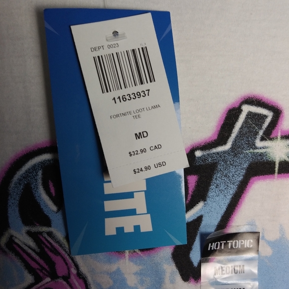 Fornite Loot Llama Tee - Picture 6 of 6